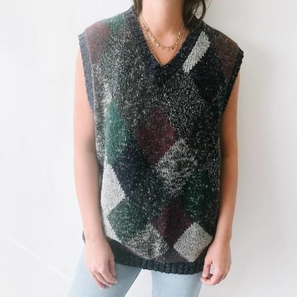Vintage Diamond Patterned Sweater Vest